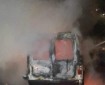 مستوطنون يحرقون مركبة في المغير شرق رام الله