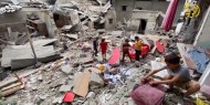 «الكوفية» توثق آثار الدمار الذي حل نتيجة استهداف الاحتلال عدة منازل في رفح