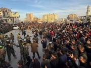 صورة من واقع مرير.. آليات الاحتلال تزعزع الهدنة في شمال النصيرات أمام أنظار المواطنين