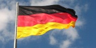 ألمانيا تغلق نصف محطاتها النووية