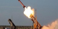 سقوط صاروخ باليستي أطلقه الحوثيون داخل الأراضي اليمنية