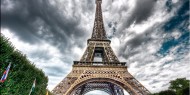 فرنسا تدرس فرض حظر تجوال اعتبارا من الثامنة مساءً في باريس