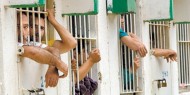 الاحتلال يواصل عزل 5 أسرى إداريين في سجن "نيتسان الرملة"