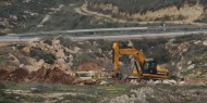 القدس المحتلة: الاحتلال ينفذ عمليات توغل ويشرع بأعمال تجريف في قرية بيت إكسا
