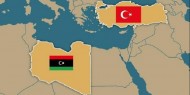 الجيش الليبي يدمر سفينة تركية محملة بالأسلحة والذخائر في ميناء طرابلس
