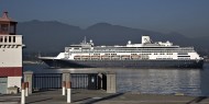 60 إصابة بفيروس كورونا على متن سفينة سياحية إيطالية في اليابان