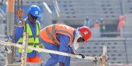 رسميًا.. باكستان تطالب قطر بدفع رواتب عمال منشآت كأس العالم المتأخرة