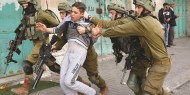 الاحتلال يعتقل شقيقين قاصرين شمال القدس المحتلة