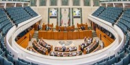 الكويت: إصابة 5 نواب بكورونا.. وإرجاء جلسة البرلمان