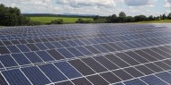 فرنسا تستثمر 2.5 مليار دولار في الطاقة الشمسية بالهند