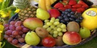 فوائد تناول الفاكهة على معدة فارغة