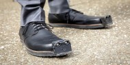 "شركة" تكشف عن حذاء بديل لـ "عصا المكفوفين"