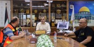 بلدية خان يونس تطلع "العفو الدولية" على خسائرها جراء العدوان