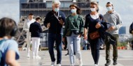 فرنسا تفرض ارتداء الكمامة في الأماكن العامة