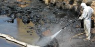 لبنان: التسرب النفطي من أنابيب العراق عاد إلى التوسع في منطقة العبدة