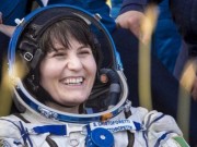 «سامانتا» أول رائدة فضاء أوروبية تقود محطة الفضاء الدولية