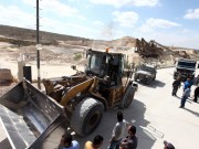 الاحتلال يستولي على مضخة باطون في قراوة بني حسان غرب سلفيت