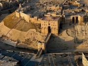 مديرية الآثار السورية: تضرر قلعة حلب التاريخية جراء الزلزال المدمر الذي ضرب المنطقة