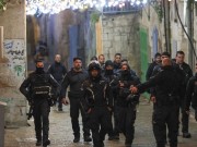 الاحتلال يشدد من إجراءاته وينكل بالمواطنين في عدة أحياء من الخليل