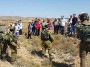 الاحتلال يحتجز ثلاثة مزارعين ويعتدي عليهم بالضرب جنوب نابلس