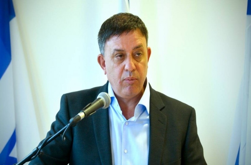 رئيس حزب العمل "أفي غباي"