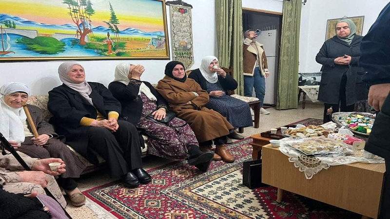 عائلة يونس في استقبالة المحرر ماهر